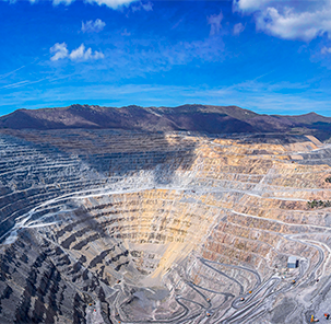 Ellazite Med ore mine.