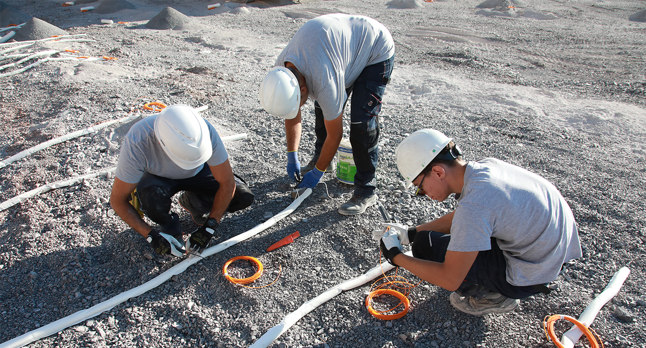 служители на Експлозивпрогрес-ГТМ ЕООД, на работна площадка
